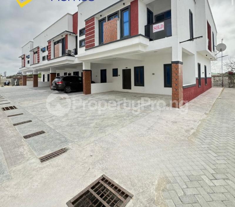 4 bedroom House for shortlet Orchid Road Chevron Tollgate chevron Lekki Lagos