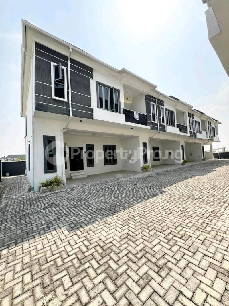 4 bedroom Flat / Apartment for sale orchid Lekki Lagos