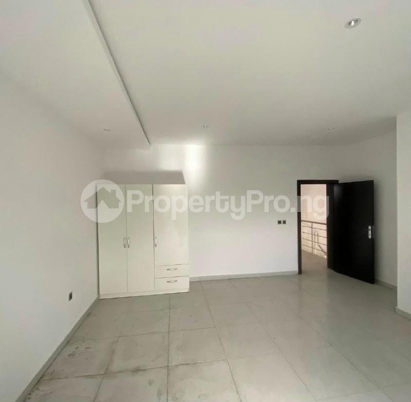 4 bedroom House for sale Gbagada Ifako-gbagada Gbagada Lagos