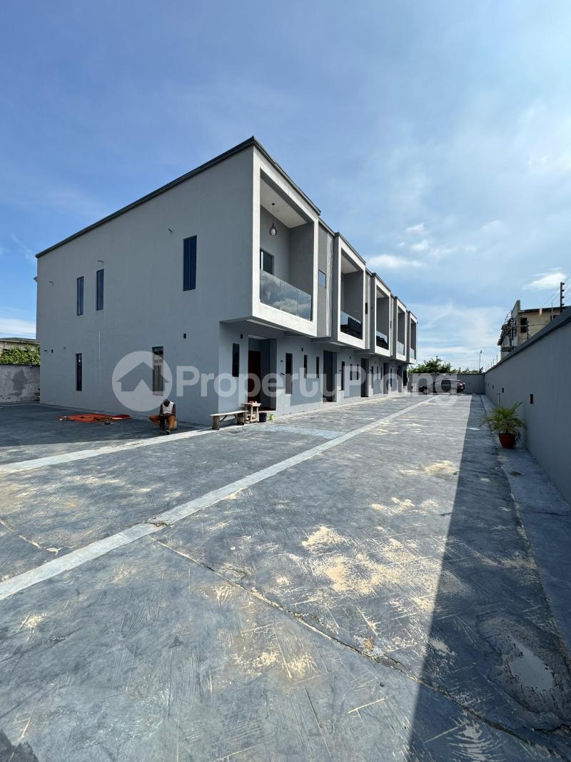 5 bedroom House for sale Abraham adesanya estate Ajah Lagos