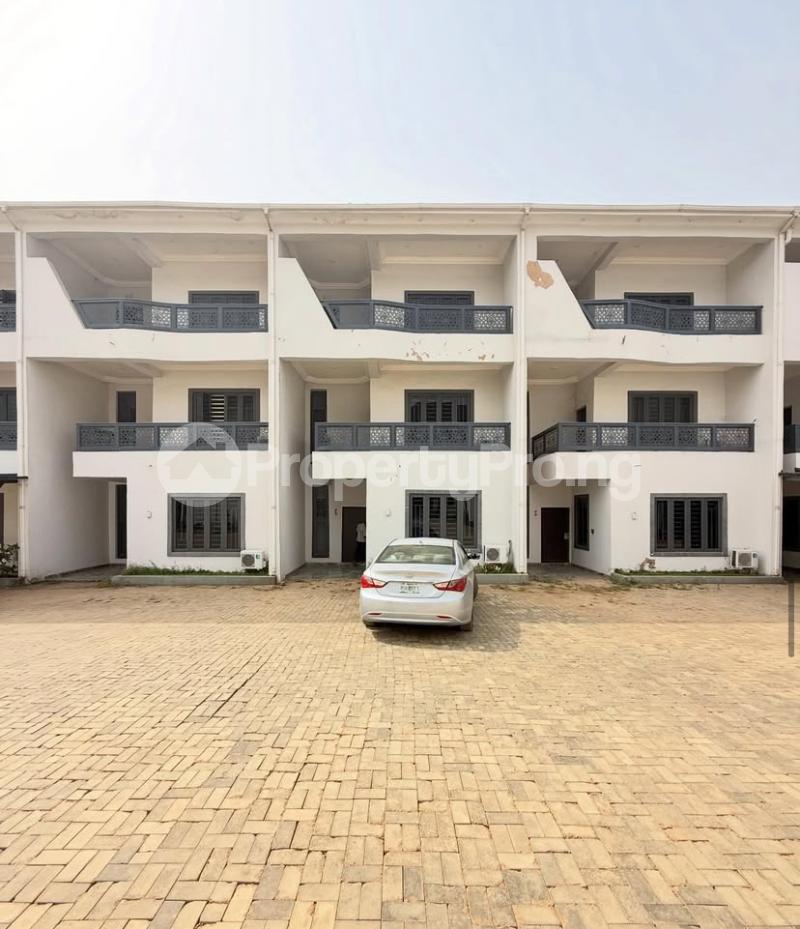 4 bedroom House for rent Life Camp Abuja