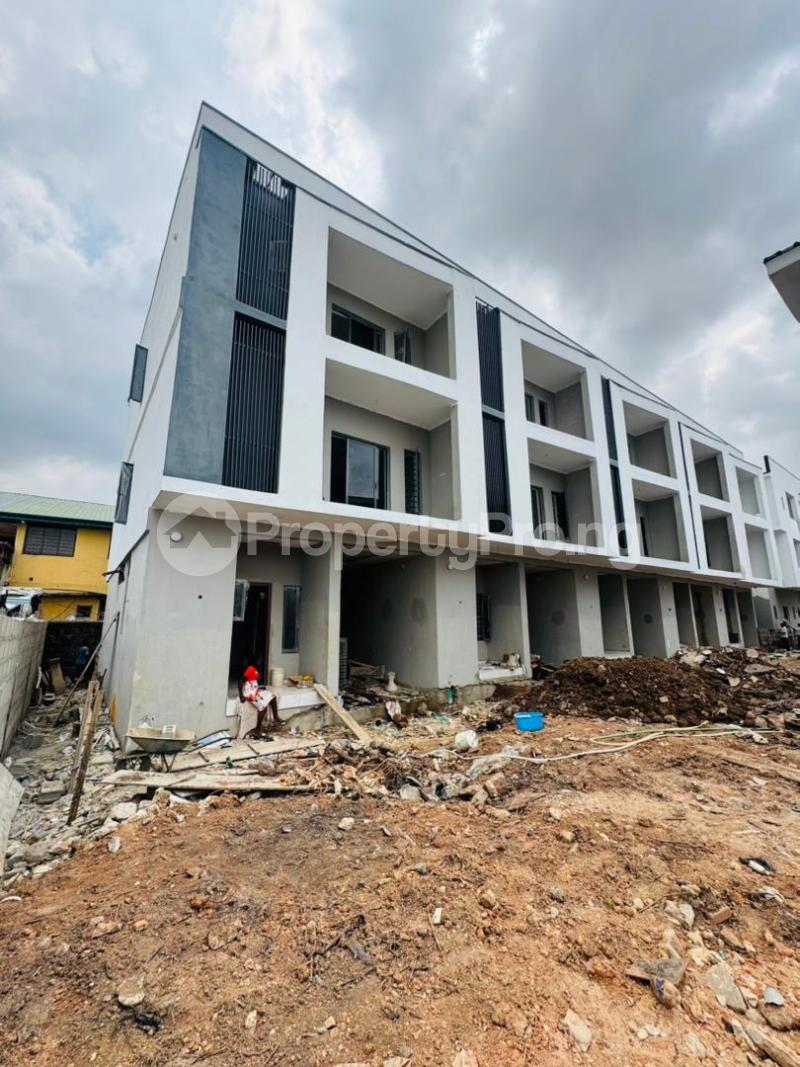 4 bedroom House for sale Ogudu GRA Ogudu Lagos