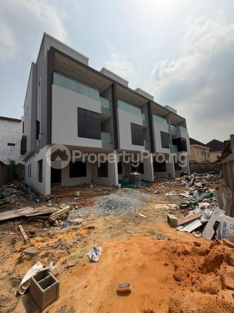 4 bedroom House for sale Omole phase 2 Ojodu Lagos