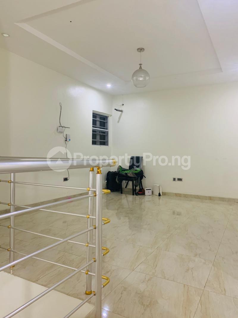 4 bedroom House for sale Victoria Crest 2, Orchid Road chevron Lekki Lagos - 0