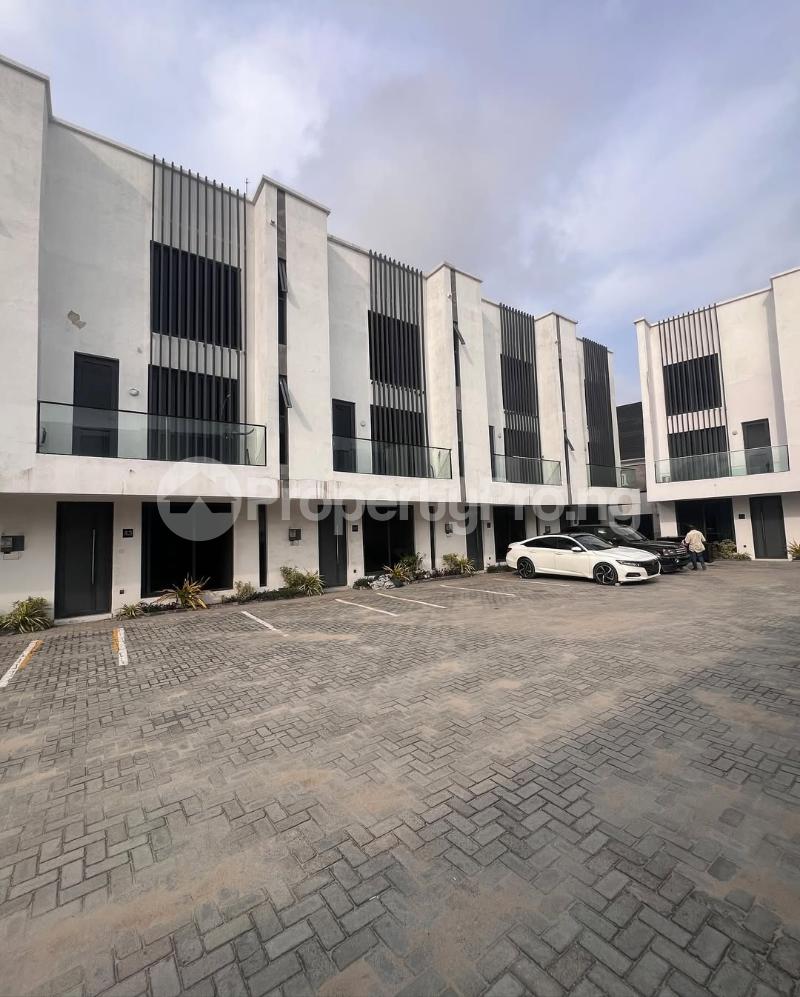 4 bedroom House for sale Ikate Lekki Lagos