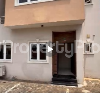 4 bedroom House for sale Adelabu Surulere Lagos