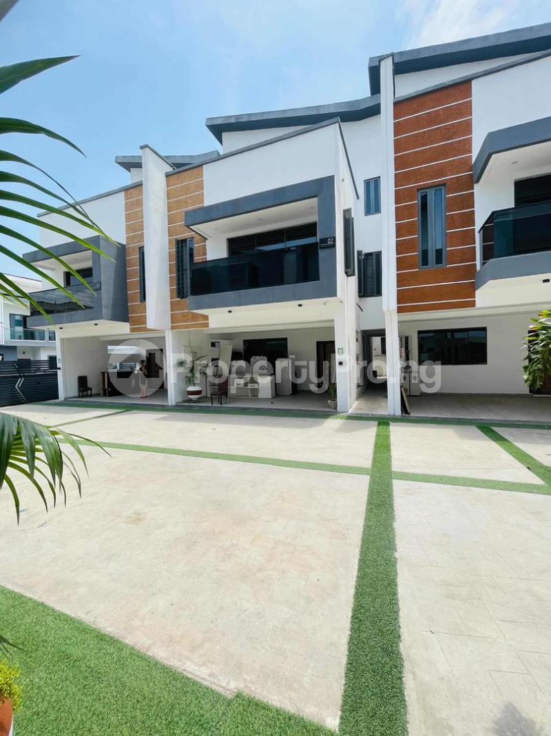 4 bedroom House for sale Chevron Lekki Lagos