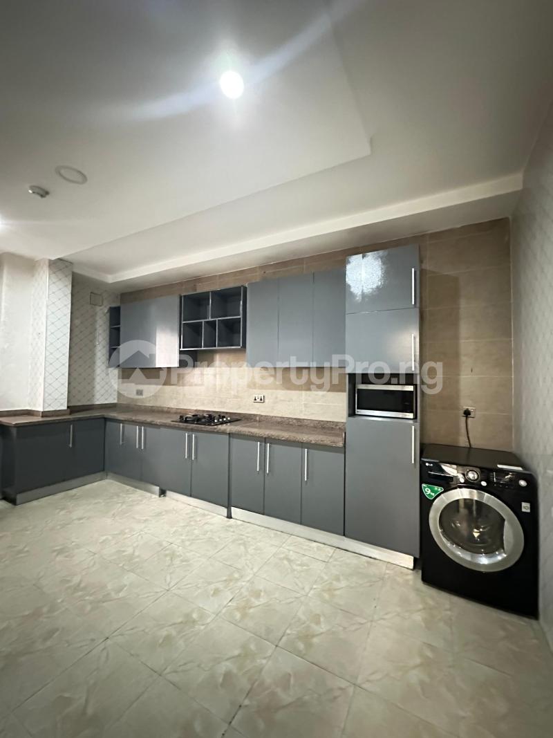 2 bedroom House for rent Banana Island Victoria Island Lagos
