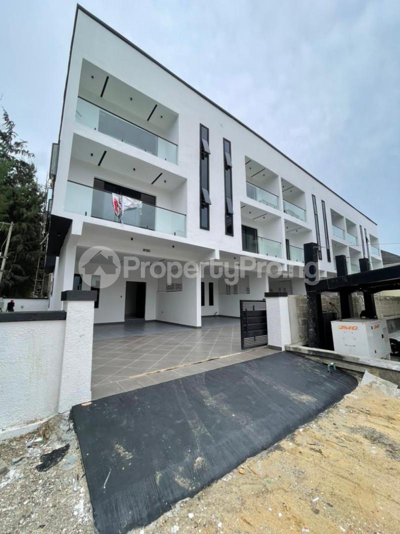 4 bedroom House for sale Ikota Lekki Lagos