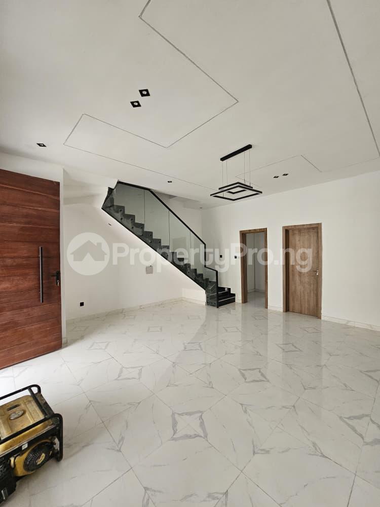 4 bedroom House for sale Ikota Lekki Lagos