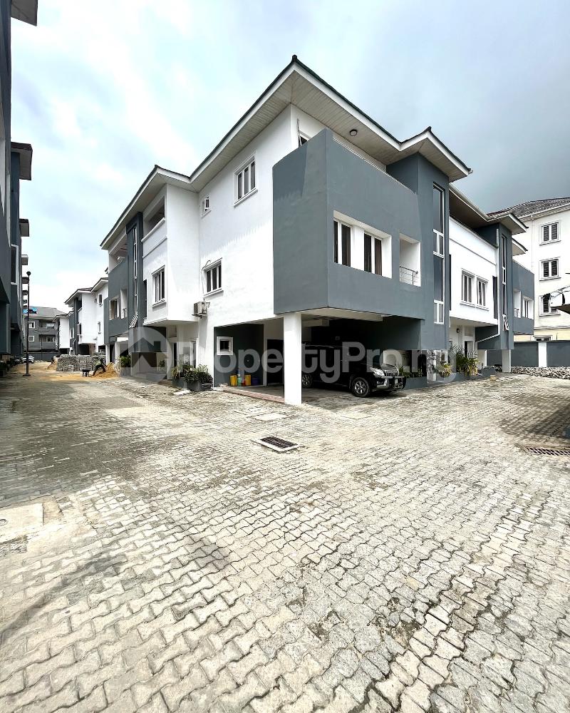 4 bedroom House for rent Ikate Lekki Lagos