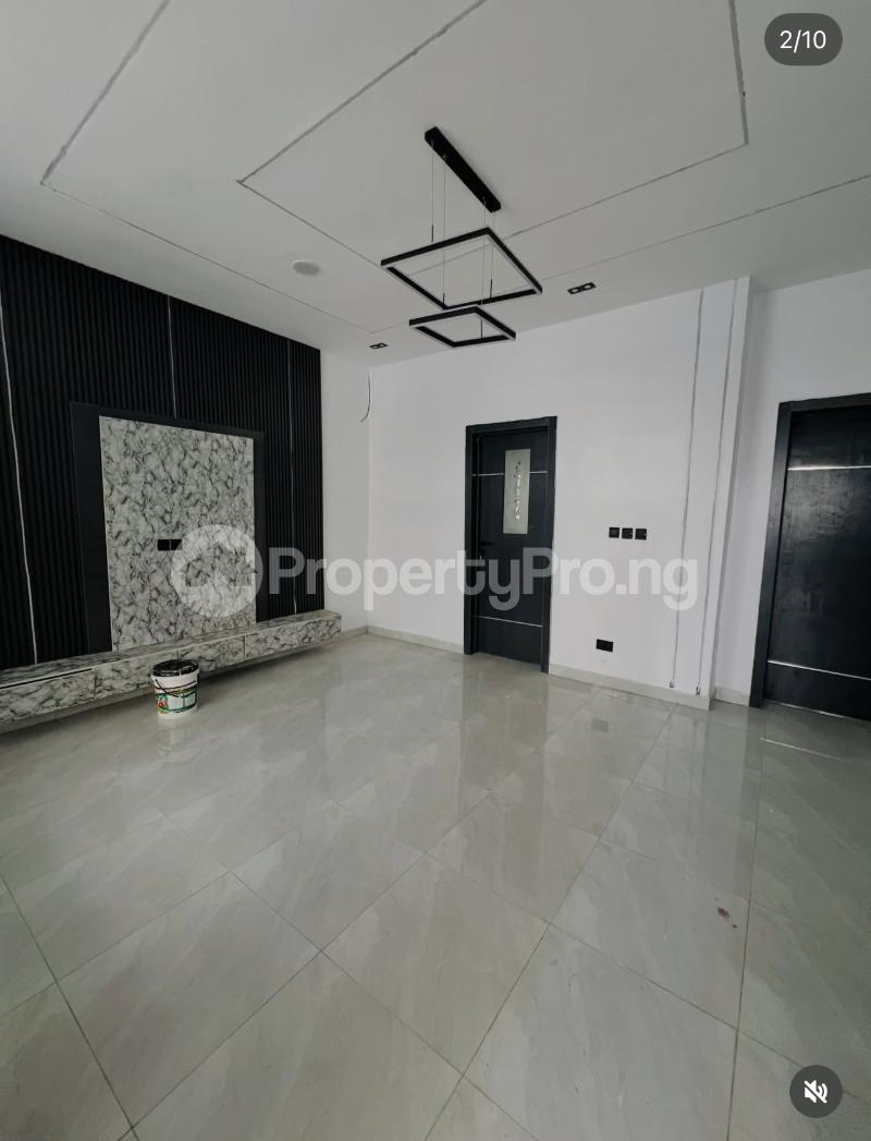 4 bedroom House for rent Ikota Lekki Lagos