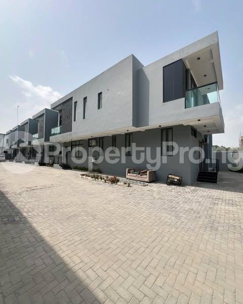 4 bedroom House for rent Igbo-efon Lekki Lagos