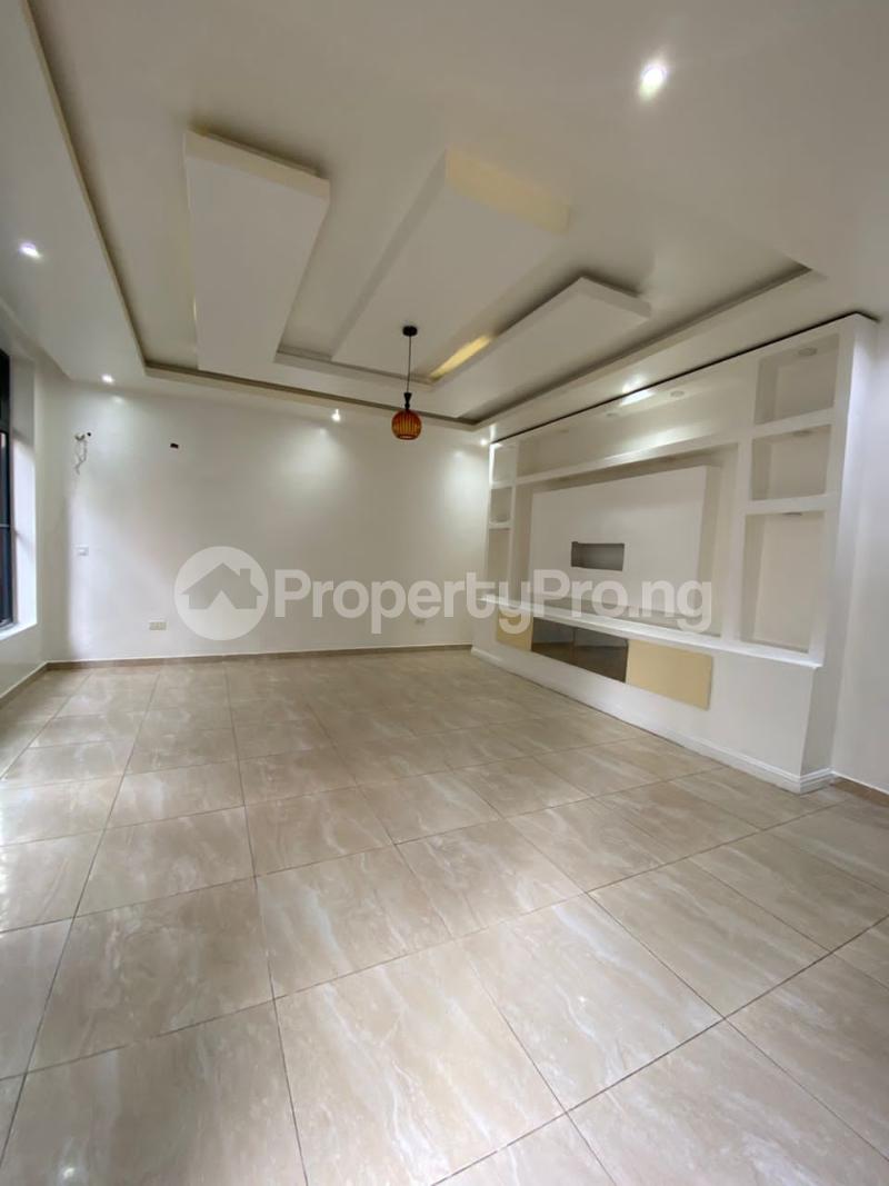 4 bedroom House for rent ONIRU Victoria Island Lagos