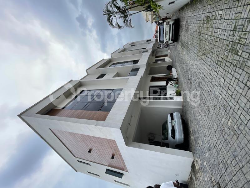 4 bedroom House for rent Agungi Lekki Lagos