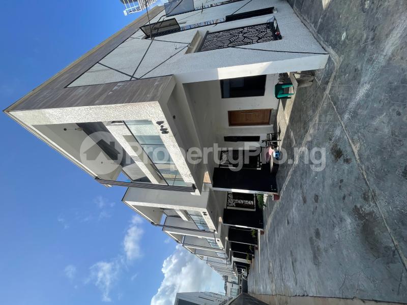 4 bedroom House for rent Ikota Lekki Lagos