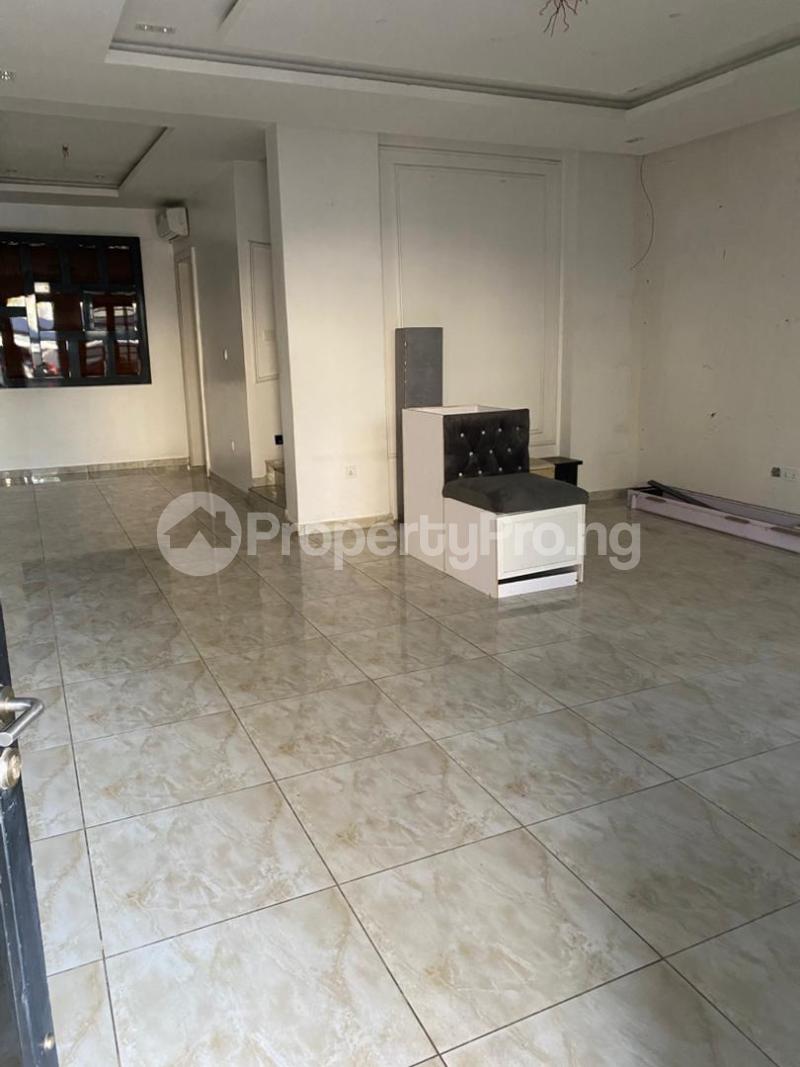 4 bedroom House for rent Lekki Phase 1 Admiralty Road Lekki Lagos