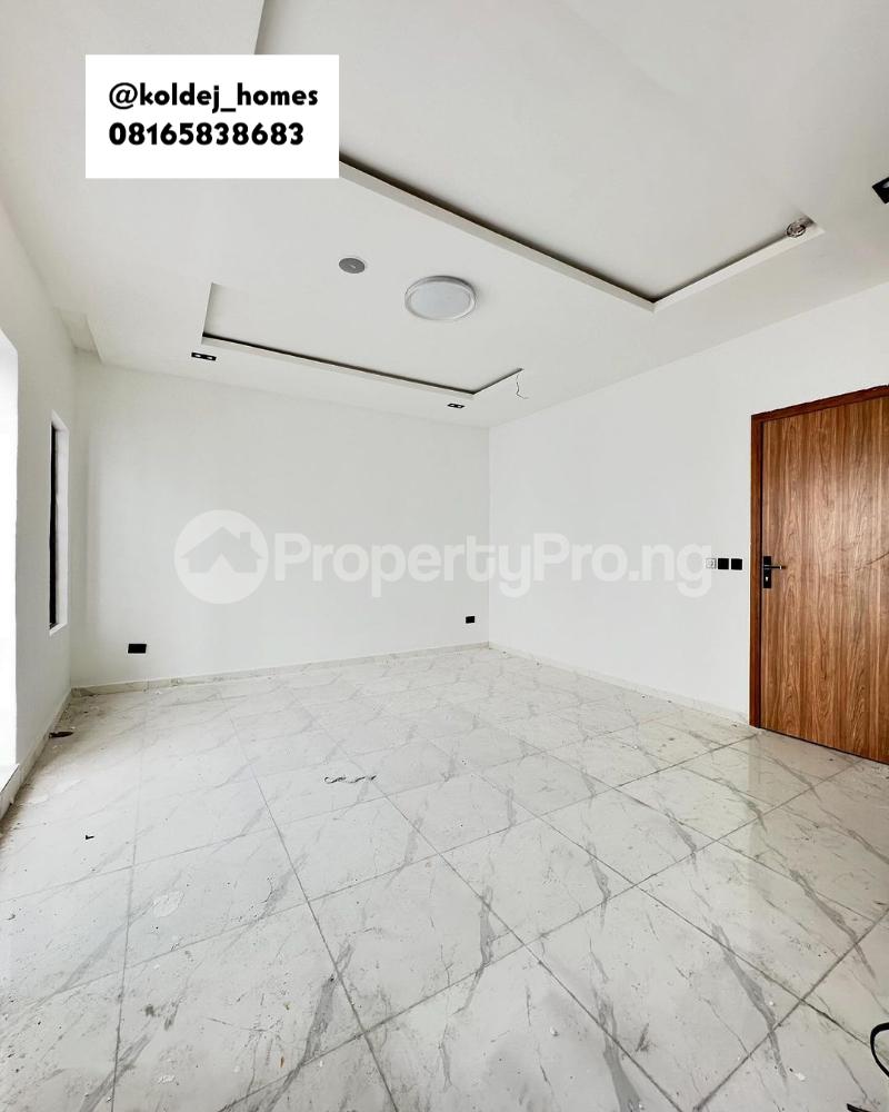 4 bedroom House for sale orchid Lekki Lagos