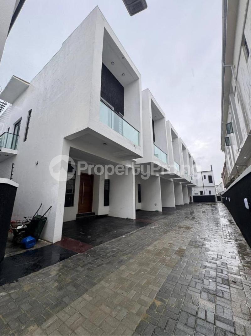 4 bedroom House for sale Ikota Lekki Lagos