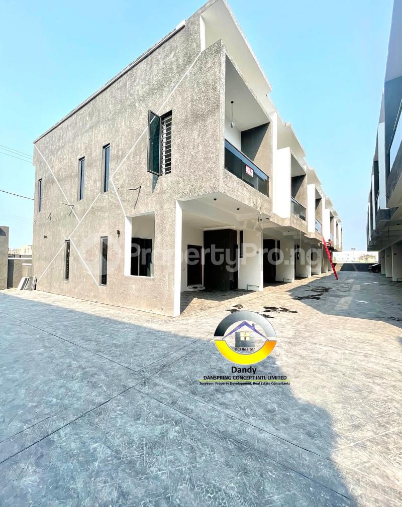 4 bedroom House for sale Ikota Lekki Lagos