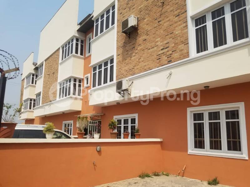 4 bedroom House for sale Lekki Lagos