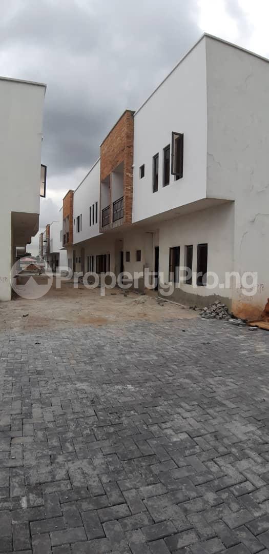 4 bedroom House for sale Yaba Lagos