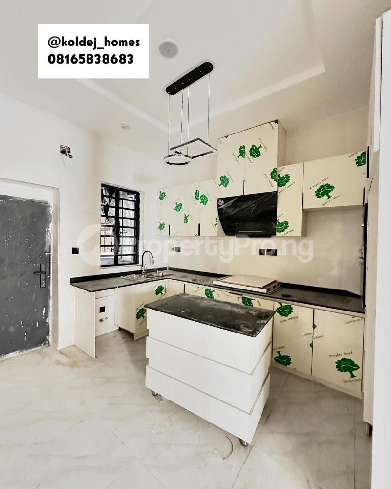 4 bedroom House for sale orchid Lekki Lagos