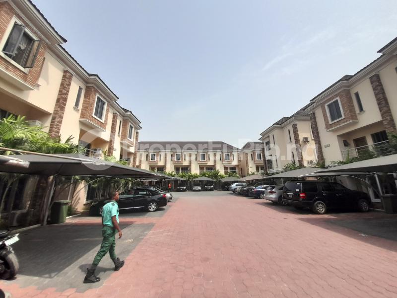 4 bedroom House for sale Ikate Lekki Lagos