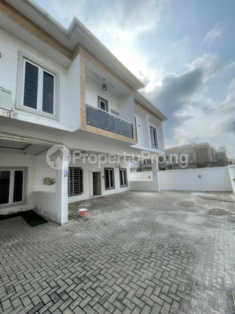 4 bedroom House for rent Van Daniel Orchid Lekki Lagos