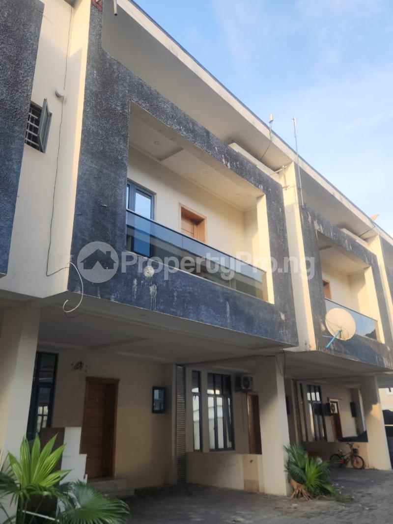 4 bedroom House for rent Chevron Alternative Route chevron Lekki Lagos