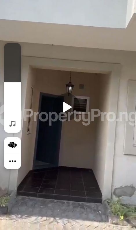 4 bedroom House for rent Alphan Beach Igbo-efon Lekki Lagos