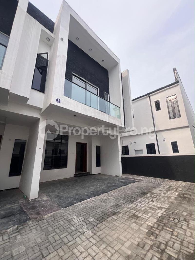 4 bedroom House for rent Ikota Lekki Lagos