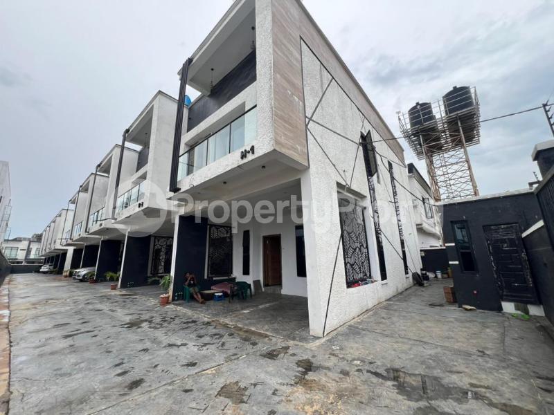 4 bedroom House for rent Ikota Lekki Lagos