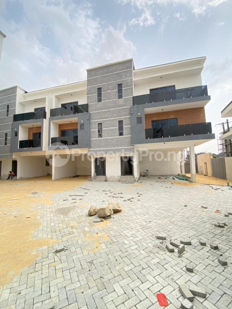 4 bedroom House for sale Ologolo Lekki Lagos