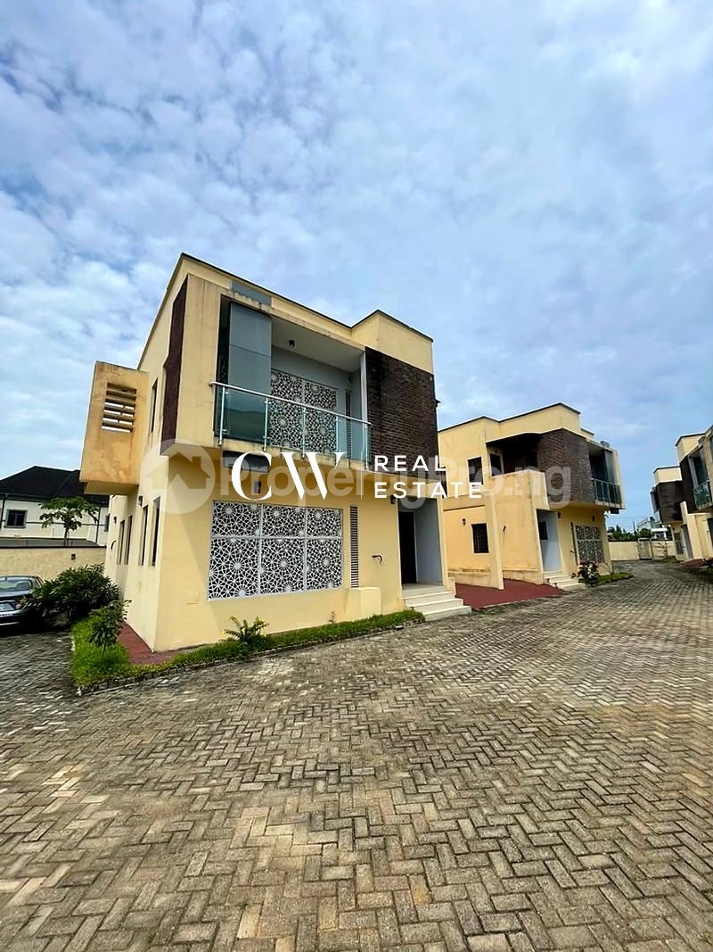 4 bedroom House for rent Lekki Lagos