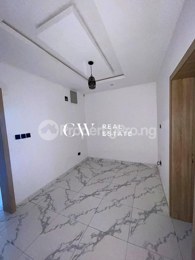 4 bedroom House for sale Lekki Lagos