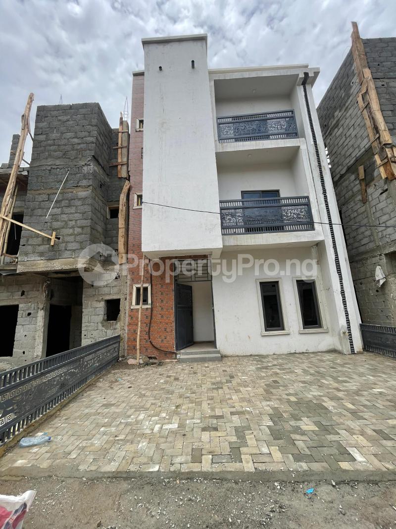 4 bedroom House for sale Dawaki Abuja Dawaki Abuja