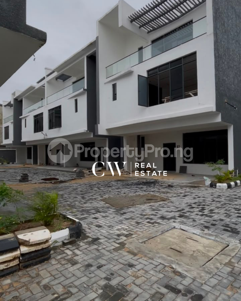 4 bedroom House for rent Ikate Lekki Lagos