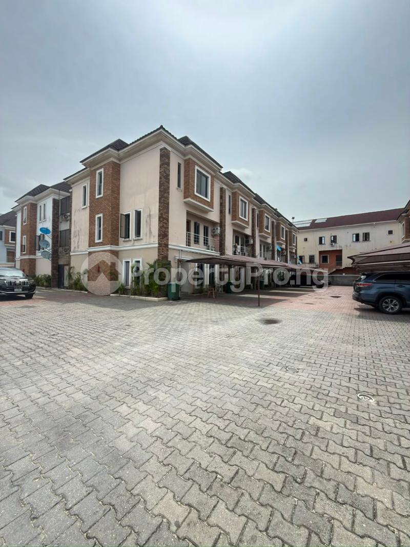 4 bedroom House for rent Ikate Lekki Lagos
