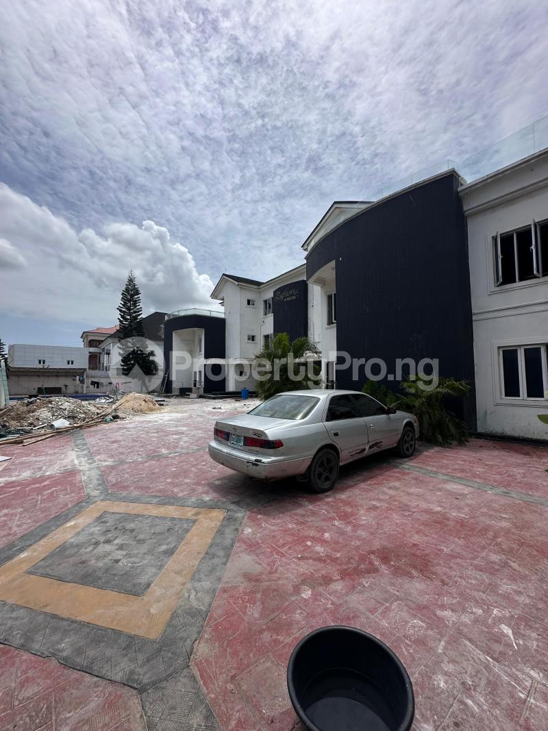 4 bedroom House for rent ONIRU Victoria Island Lagos