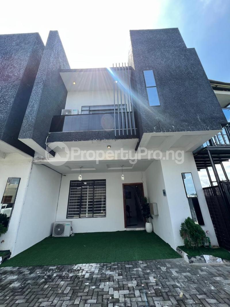 4 bedroom House for sale orchid Lekki Lagos