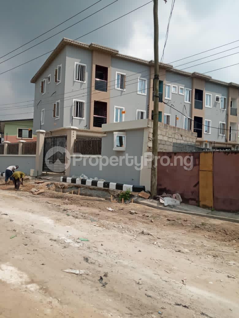 4 bedroom House for sale Off Bode Thomas Road, Surulere Lagos