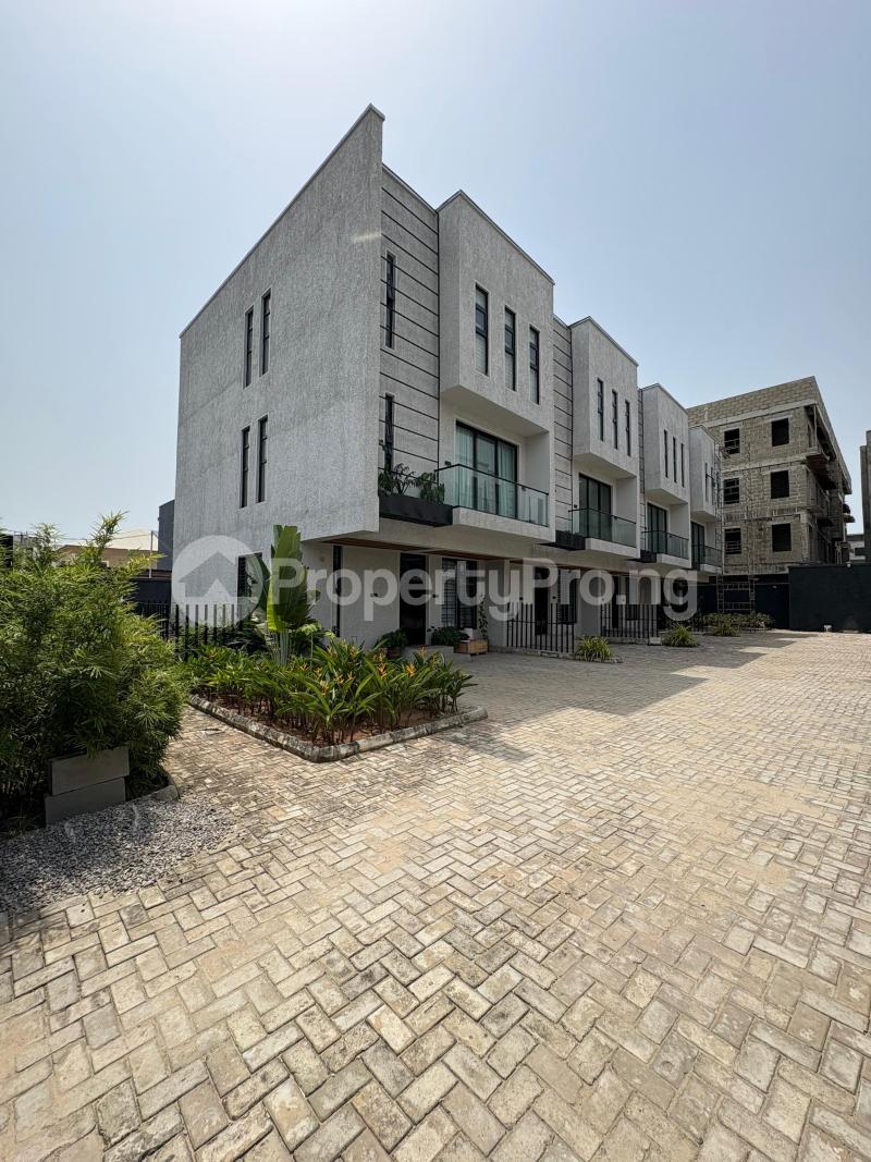 4 bedroom House for sale Ikate Lekki Lagos