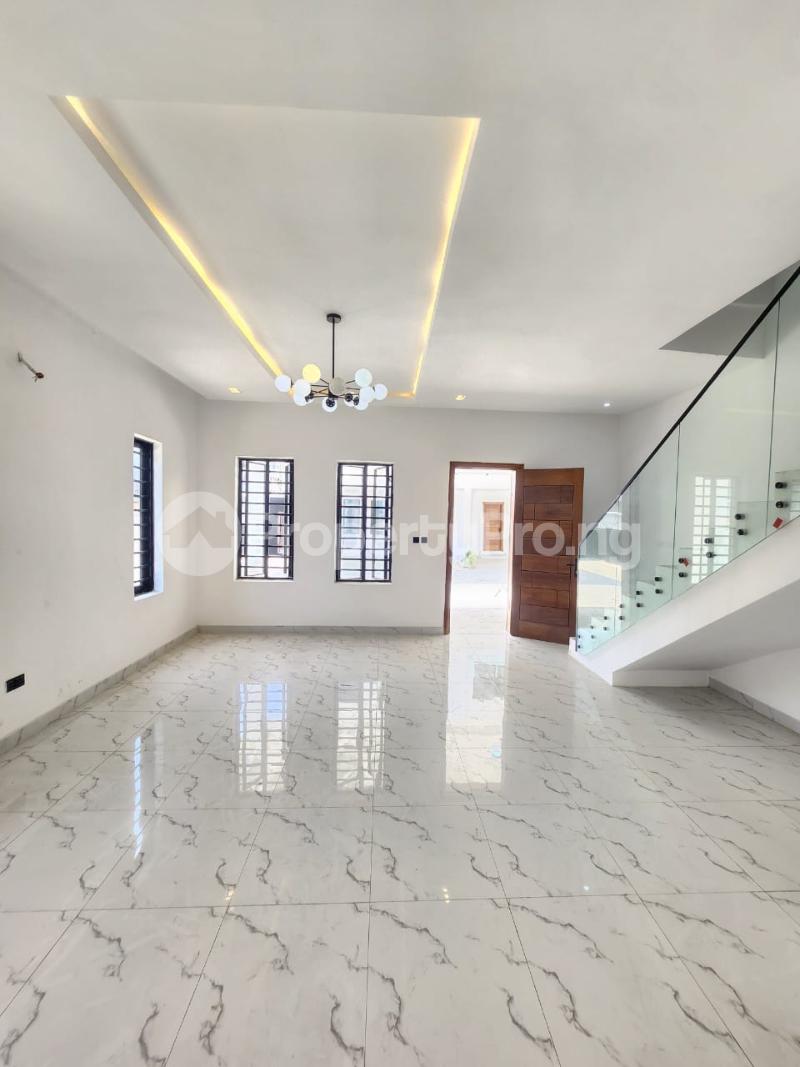 4 bedroom House for sale Chevron Toll Gate Lekki Lagos