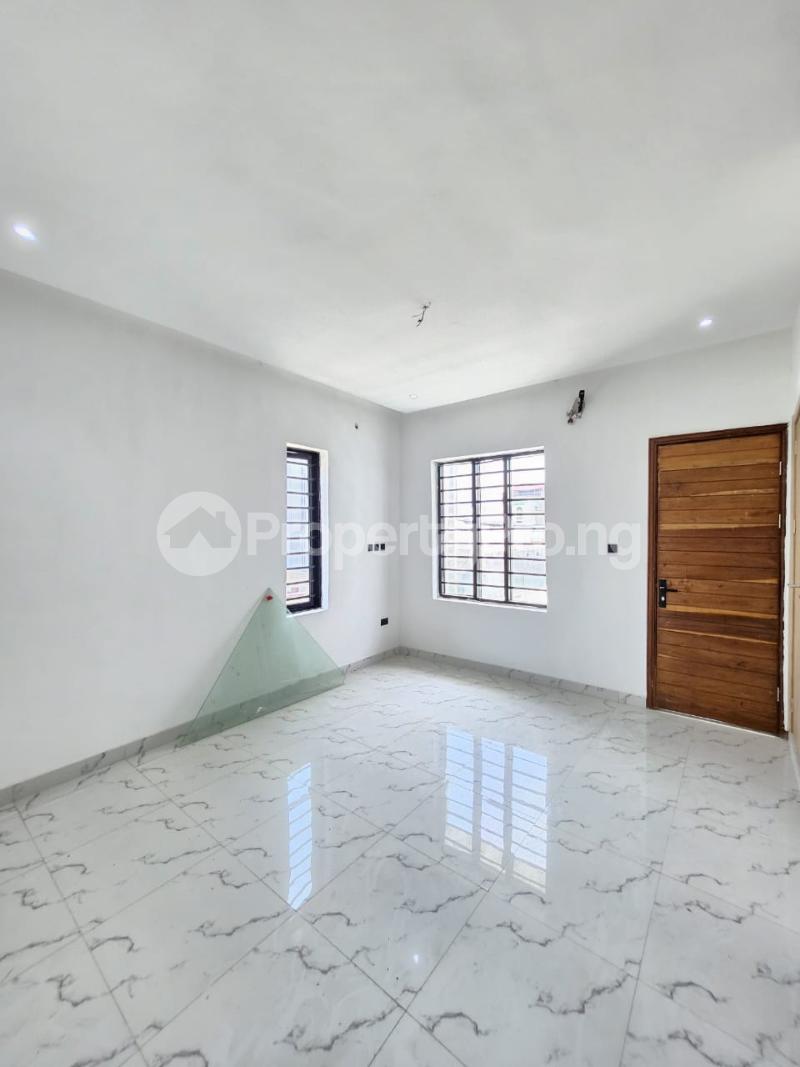4 bedroom House for sale Chevron Toll Gate Lekki Lagos