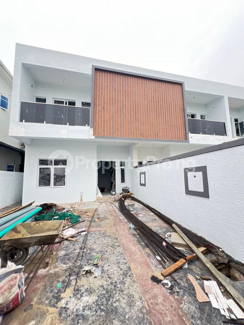 4 bedroom House for sale Abraham Adesanya Abraham adesanya estate Ajah Lagos