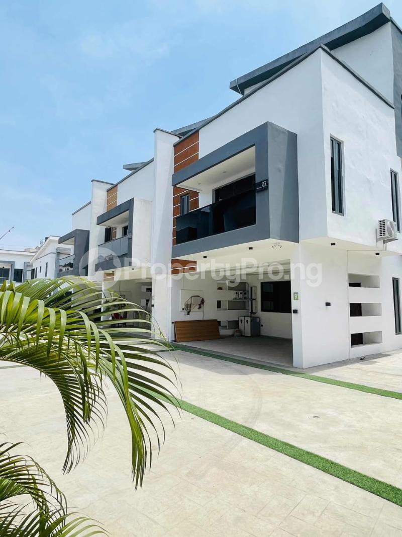 4 bedroom House for sale Chevron Lekki Lagos