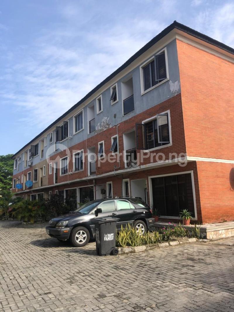 4 bedroom House for rent Osapa london Lekki Lagos