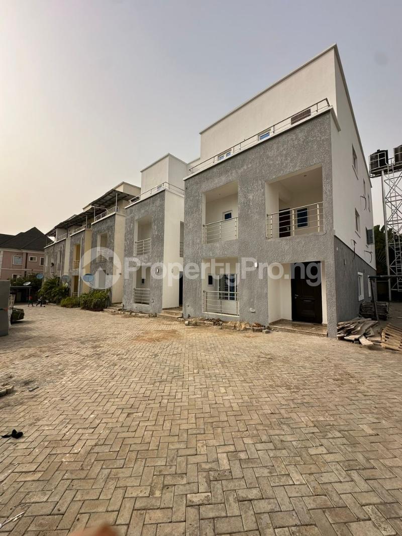 4 bedroom House for sale Wuye Abuja