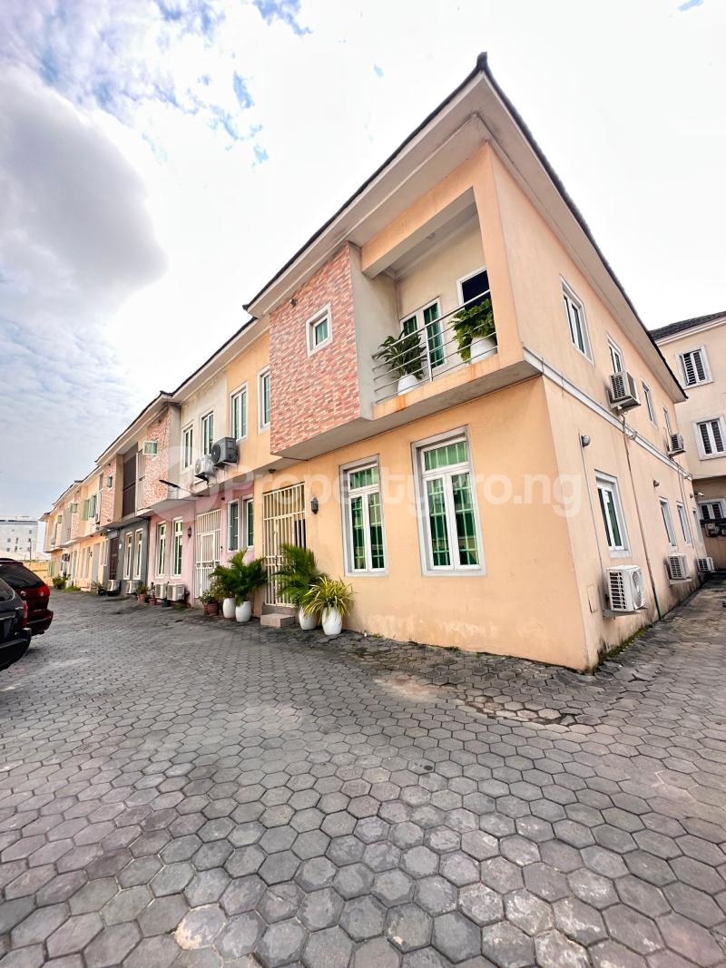 4 bedroom House for rent Ikate Lekki Lagos